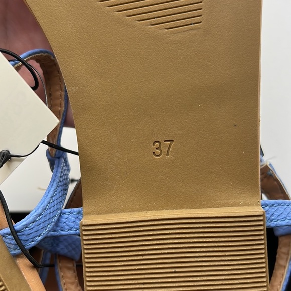 NWT H&M Sandals Thongs Shoes Blue Womens Size 6 37 - Picture 5 of 13